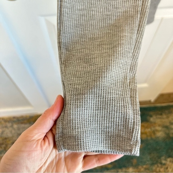 NWT WeWoreWhat waffle leggings in heather gray women’s size small casual comfy - Picture 4 of 7